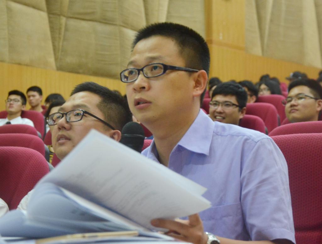评委提问
